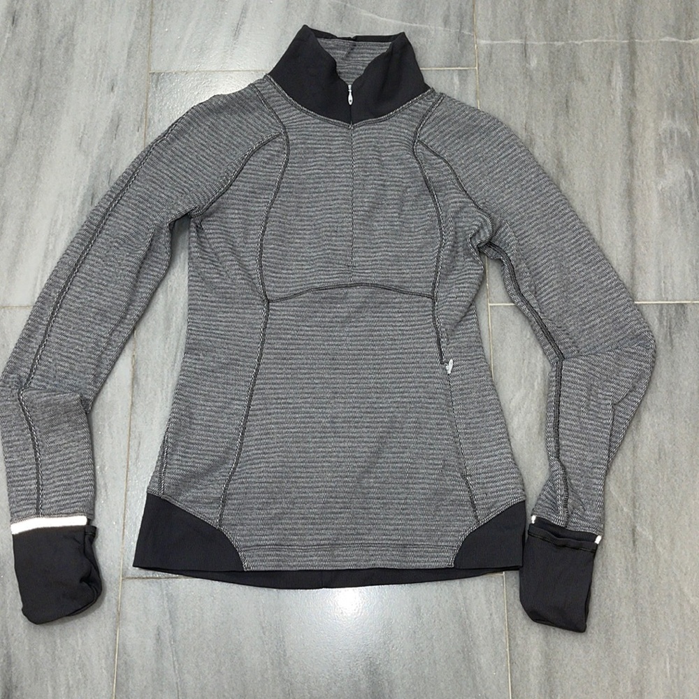 Lululemon Half Zip Long Sleeve Shirt for cool climates: Size 4